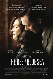 دانلود فیلم The Deep Blue Sea 201111771-354830610