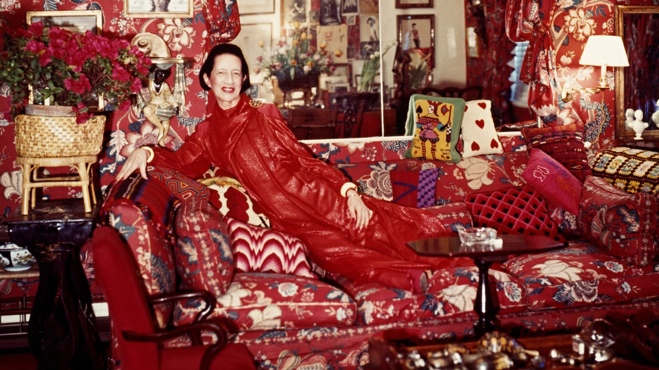 دانلود مستند Diana Vreeland: The Eye Has to Travel 2011