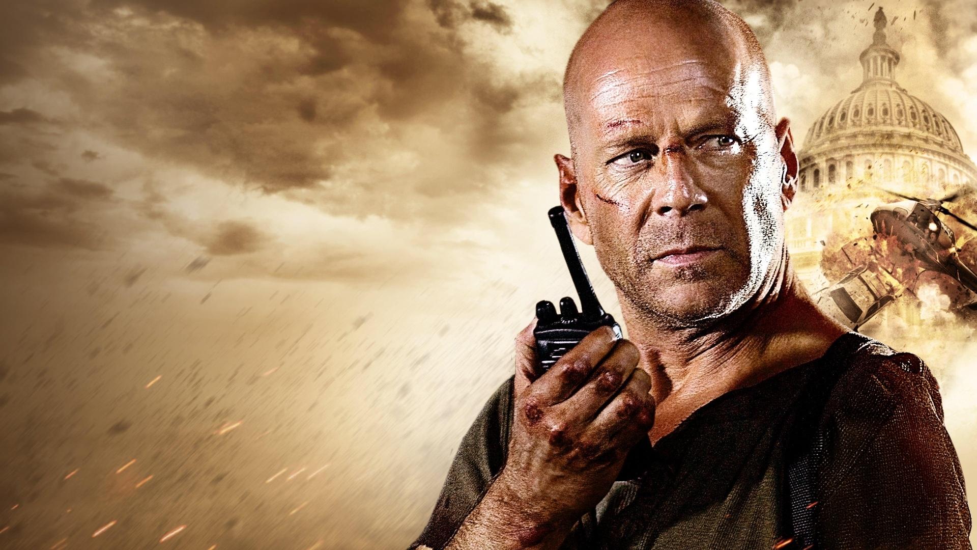 دانلود فیلم Live Free or Die Hard 2007