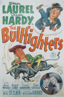 دانلود فیلم The Bullfighters 1945322626-314955748