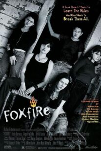 دانلود فیلم Foxfire 1996371518-1424121256