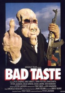 دانلود فیلم Bad Taste 1987388435-2048632677