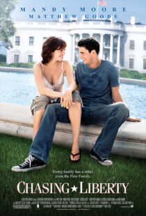 دانلود فیلم Chasing Liberty 2004394442-1587339855